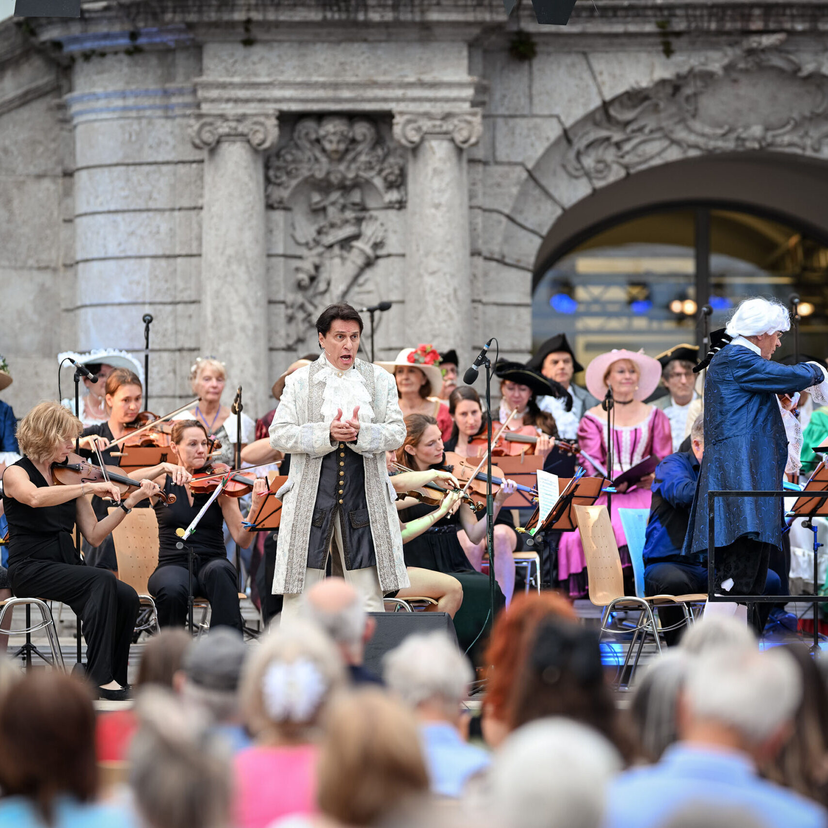 20250719_Schlossfest_Haimhausen_Zauber_des_Rokoko_0216_copyright_florian-schoellhorn_web